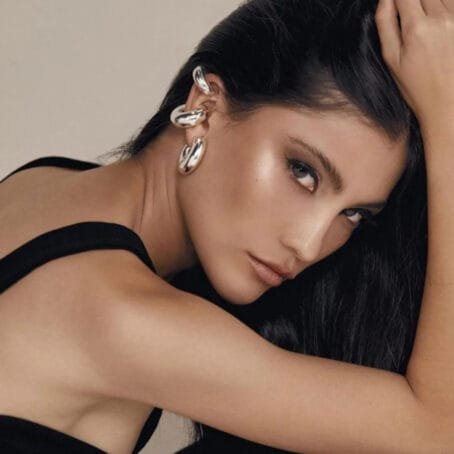Earcuff Liso Silver Pequeño 2und